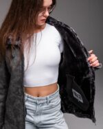 Женская Темно-Серая Кожаная Дубленка на Меху