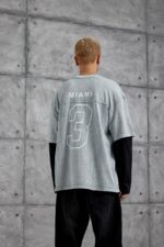 Мужской Серый Вареный Свитшот Оверсайз с Принтом и Двойным Рукавом