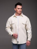 Мужская Базовая Молочная Вельветовая Рубашка Оверсайз с Накладными Карманами