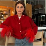 Женская Красная Кофта Кардиган с Перьями на Рукавах