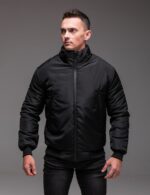 Мужская Демисезонная Черная Куртка под Горло с Прорезиненными Змейками