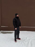 Мужская Черная Дутая Куртка на Зиму - Теплая с Высокой Горловиной