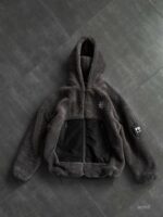 Мужская Плюшевая Графитовая Кофта Барашек на Молнии с Капюшоном и Вставкой из Плащевки