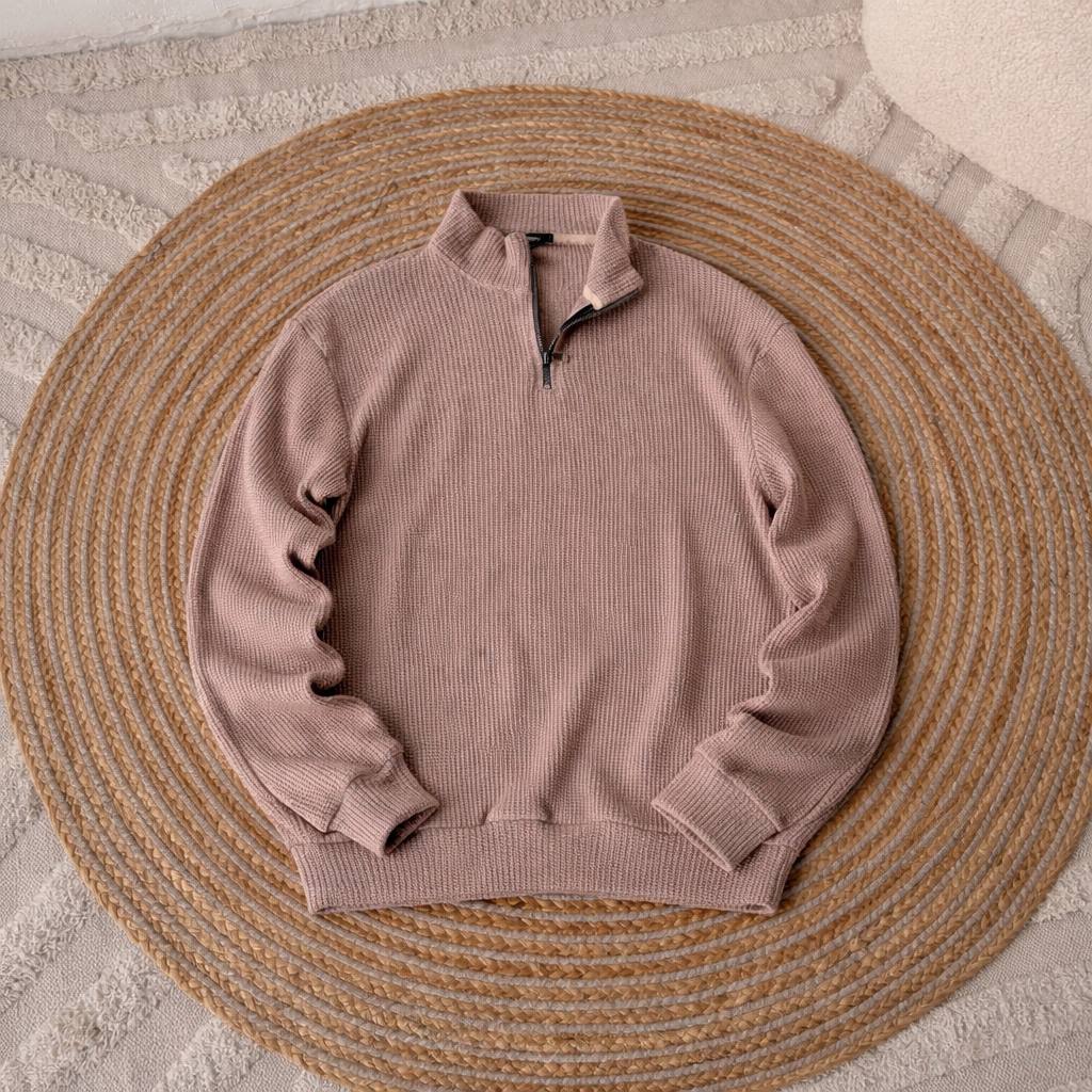 photo_2026-01-16_15-59-17 Мужской Бежевый Свитер Свободного Кроя с Замком на Воротнике Стойке