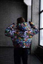 Женская Зимняя Разноцветная Куртка с Капюшоном в Принт