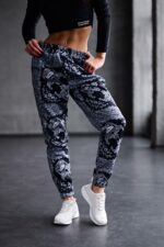 Женские Черные Спортивные Штаны Джоггеры в Принт Узор - Утепленные Трехнитка на Флисе