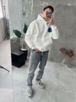 Женское Белое Худи Оверсайз с Вышивкой Стич - Утепленное на Флисе