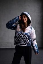 Женский Утепленный Темно-Синий Анорак в Принт с Птицей на Спине