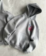 Женское Утепленное Серое Худи Оверсайз на Флисе с Маленькой Вышивкой Стич Ангел