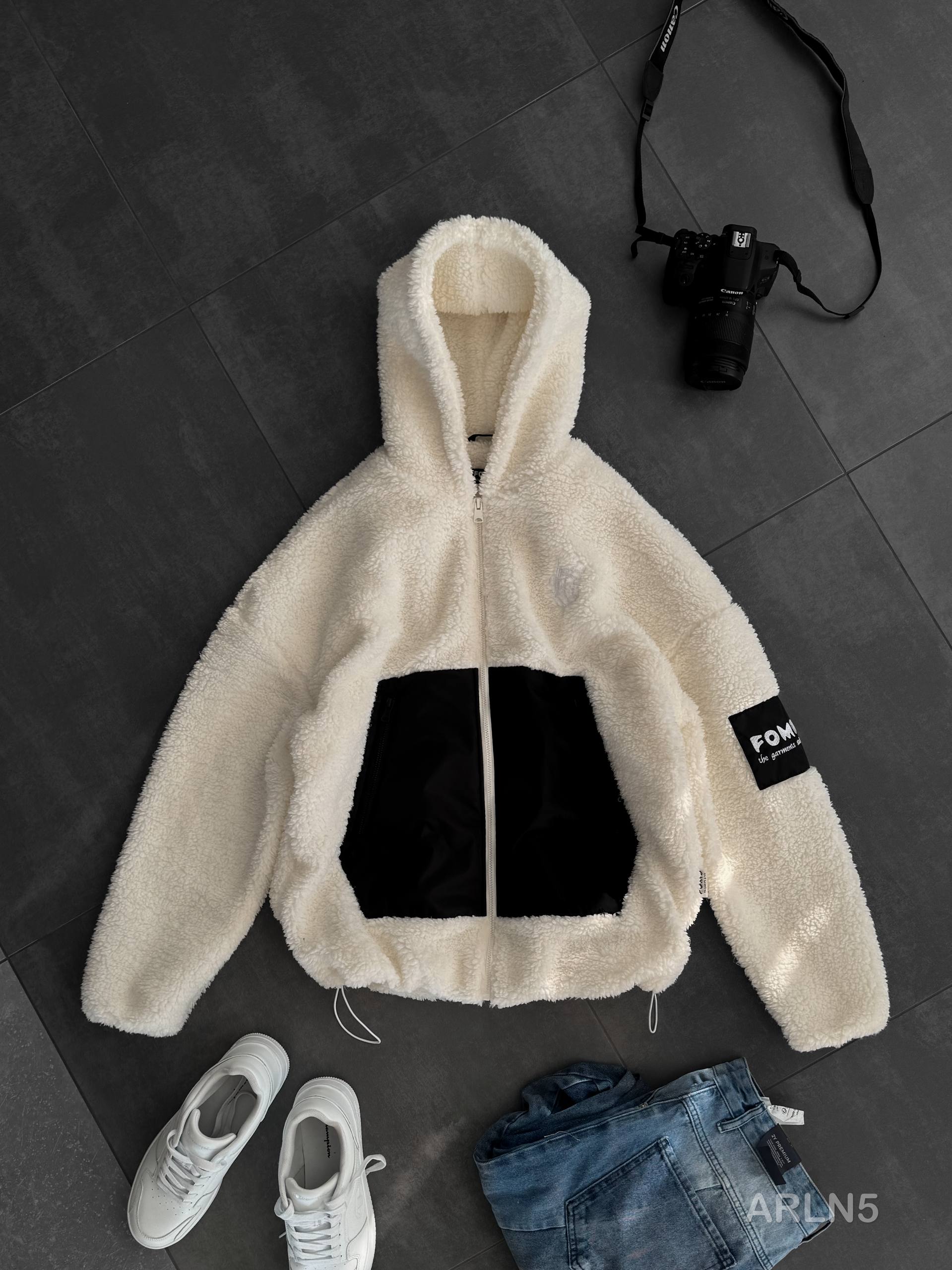 photo_2026-01-19_09-38-31 Мужская Плюшевая Молочная Кофта Барашек на Молнии с Капюшоном и Вставкой из Плащевки