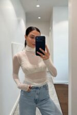 Женский Полупрозрачный Белый Гольф с Высокой Горловиной