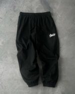 Мужские Широкие Черные Спортивные Штаны Плащевка с Манжетами