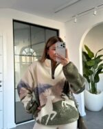 Женская Теплая Флисовая Молочная Кофта с Принтом - Флиска Оверсайз с Высокой Горловиной на Змейке