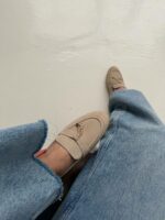 Женские Классические Замшевые Песочные Туфли Лоферы с Декором