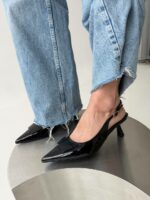 Женские Лаковые Черные Туфли Слингбэки на Маленьком Каблуке с Острым Носом и Открытой Пяткой