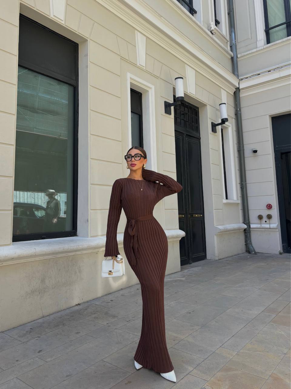 photo_2026-02-15_08-36-09 Женское Длинное Коричневое Платье Макси с Поясом и Удлиненными Рукавами