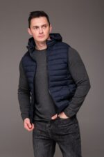 Мужская Базовая Стеганая Темно-Синяя Жилетка Безрукавка с Капюшоном