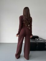 Женский Базовый Коричневый Костюм Двойка - Приталенная Кофта на Кнопках + Свободные Штаны