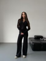 Женский Базовый Черный Костюм Двойка - Приталенная Кофта на Кнопках + Свободные Штаны