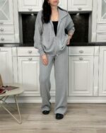 Женский Базовый Серый Костюм Свободного Кроя с Капюшоном на Молнии (Кофта + Штаны)