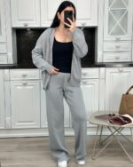 Женский Базовый Серый Костюм Свободного Кроя с Капюшоном на Молнии (Кофта + Штаны)
