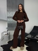 Женский Базовый Коричневый Костюм из Фактурной Ткани - Асимметричная Кофта + Свободные Штаны
