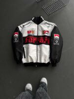 Мужская Демисезонная Черно-Белая Куртка Бомбер на Змейке с Принтами Надписями