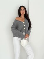 Женский Пушистый Серый Кардиган Свободного Кроя с Глубоким V-образным Вырезом Декольте