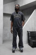 Мужская Хлопковая Графитовая Вареная Футболка Оверсайз с Надписью