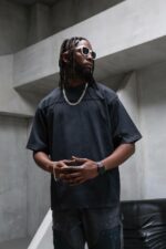 Мужская Хлопковая Вареная Графитовая Футболка Оверсайз - Объемная с Потертостями