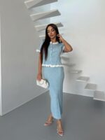 Женский Элегантный Голубой Костюм Двойка с Белыми Рюшами - Жакет на Пуговицах + Длинная Юбка