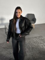 Женская Демисезонная Кожаная Черная Куртка Бомбер на Молнии