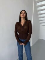 Женская Приталенная Полупрозрачная Коричневая Кофта на Пуговицах с Кружевом