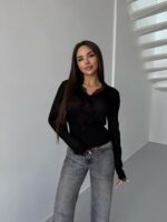 Женская Приталенная Полупрозрачная Черная Кофта на Пуговицах с Кружевом