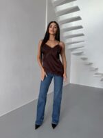 Женский Асимметричный Коричневый Топ на Бретелях с Гипюровыми Вставками