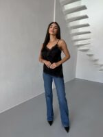 Женский Асимметричный Черный Топ на Бретелях с Гипюровыми Вставками