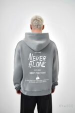Мужское Серое Худи “Never Alone” - Свободного Кроя на Флисе