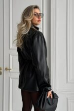 Женская Демисезонная Черная Кожаная Куртка Кора - Удлиненная с Затяжками на Талии