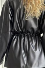 Женская Демисезонная Черная Кожаная Куртка Кора - Удлиненная с Затяжками на Талии