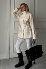 Женская Демисезонная Молочная Куртка Джуна - Удлиненная с Кулисками на Талии