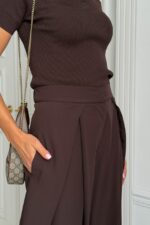 Женские Широкие Коричневые Брюки Венда Свободного Кроя со Складками