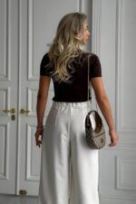 Женские Широкие Молочные Брюки Венда Свободного Кроя со Складками