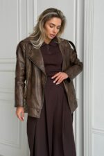 Женская Демисезонная Коричневая Кожаная Куртка Косуха Диса под Винтаж