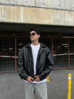 Мужская Демисезонная Черная Кожаная Куртка Оверсайз - Объемный Бомбер на Молнии