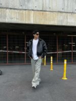 Мужская Демисезонная Черная Кожаная Куртка Оверсайз - Объемный Бомбер на Молнии