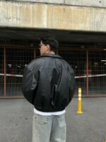 Мужская Демисезонная Черная Кожаная Куртка Оверсайз - Объемный Бомбер на Молнии