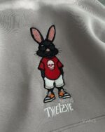 Мужское Серое Худи на Флисе - Свободного Кроя с Вышивкой Заяц