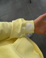 Мужское Желтое Худи Оверсайз с Маленькой Вышивкой - Трехнитка ТЕРМОХРОМ