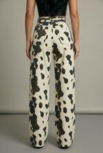 Женские Широкие Молочные Джинсы Палаццо с Пояском - Рябые Багги в Пятнах