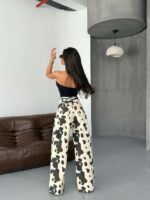 Женские Широкие Молочные Джинсы Палаццо с Пояском - Рябые Багги в Пятнах